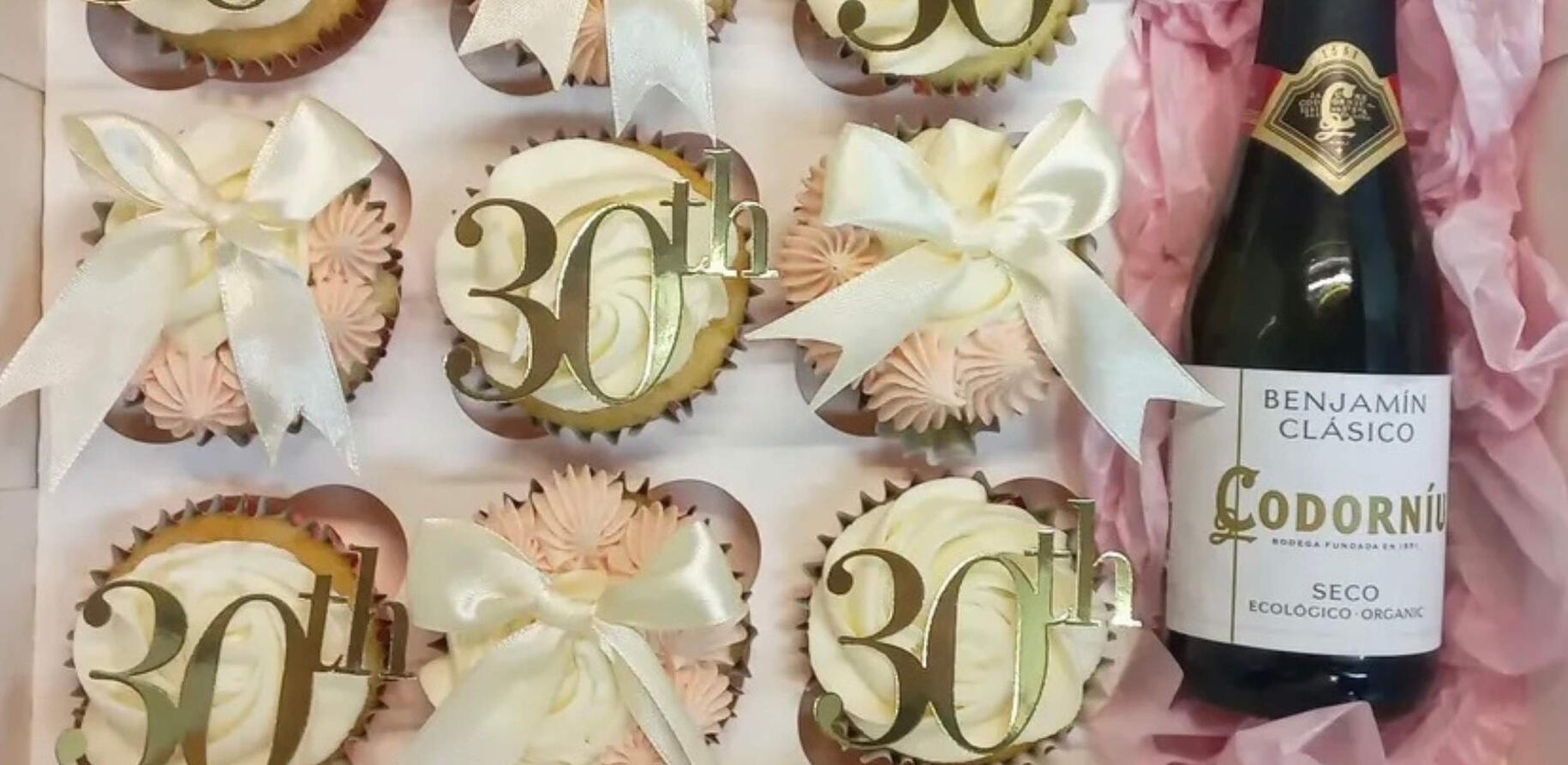 30th birthday cupcakes with champagne 30th birthday cupcakes with champagne marbella